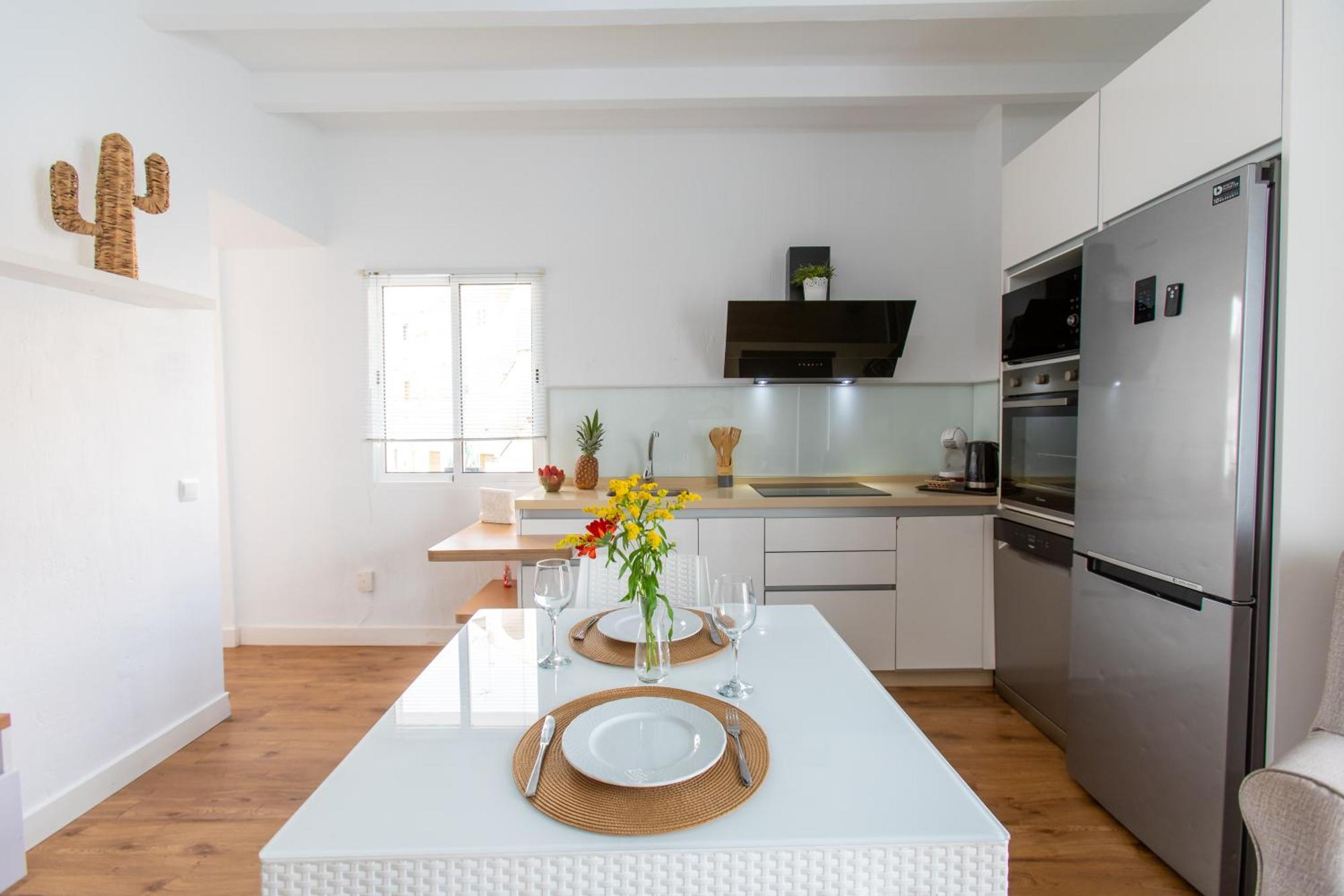 Boutique Rooms Playa Burriana Nerja Exterior foto