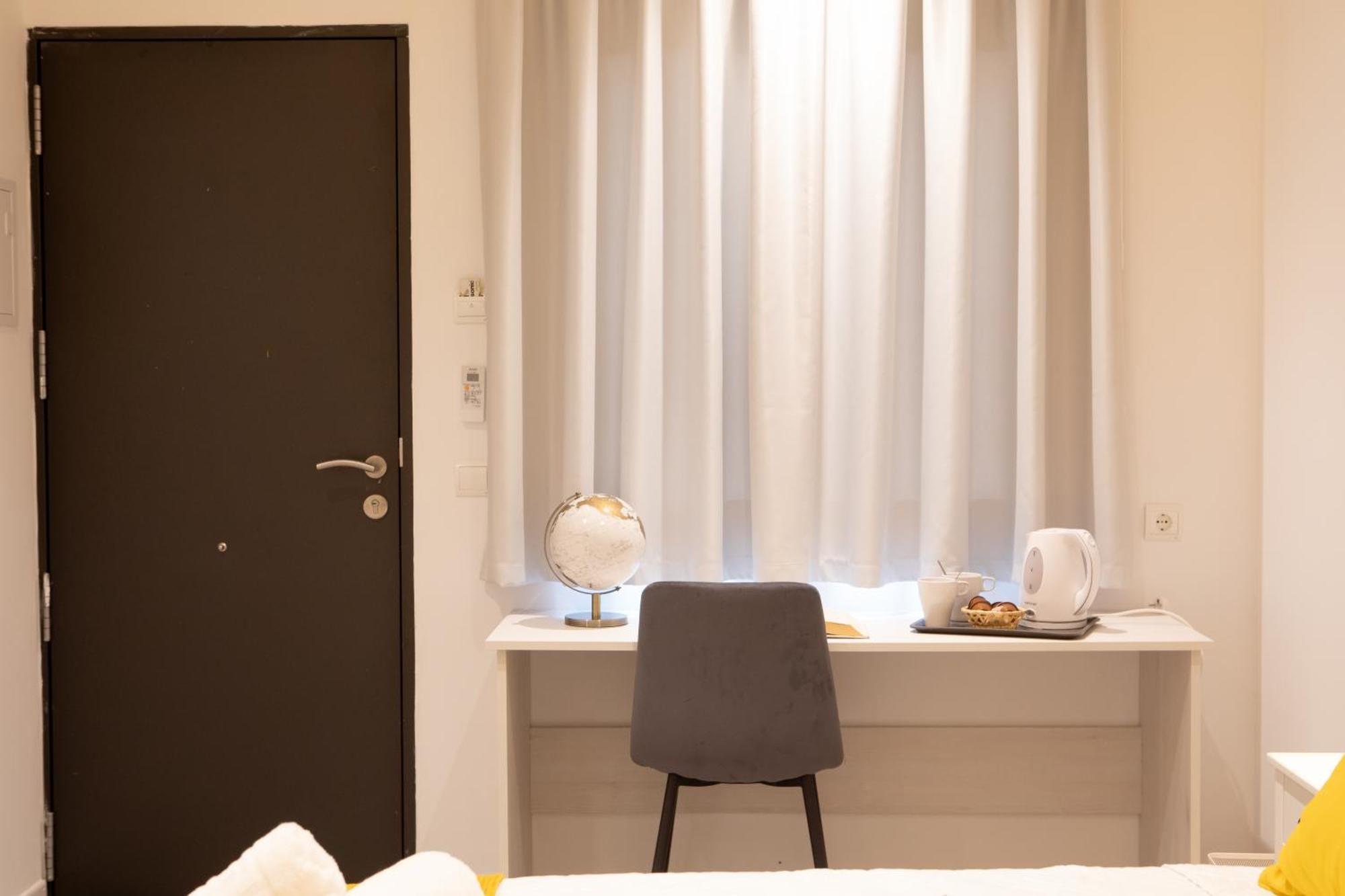 Boutique Rooms Playa Burriana Nerja Exterior foto